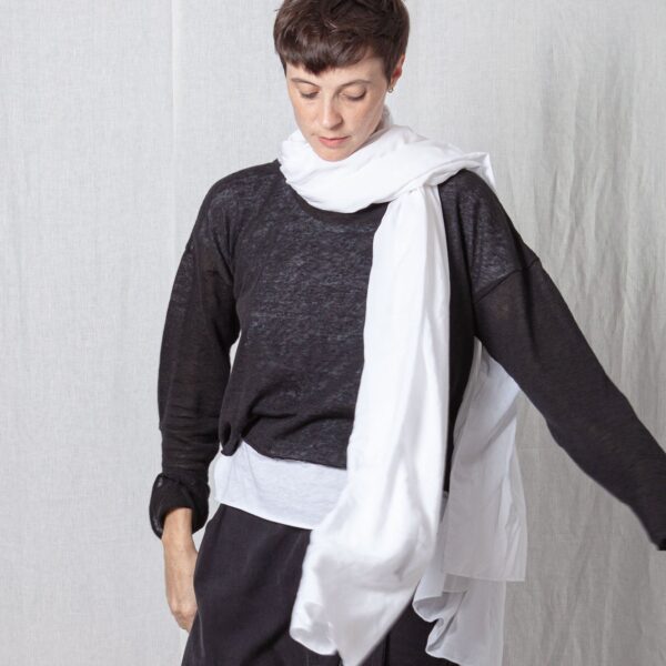 tysis Light Viscose Volume Scarf – Soft & Airy Accessory