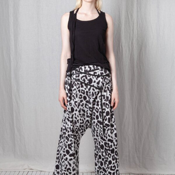 tysis Soft Tencel Low Crotch Pull-On Trousers – Relaxed Fit